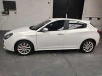 USED 2011 60 ALFA ROMEO GIULIETTA 1.6 JTDM-2 VELOCE 5d 105 BHP 