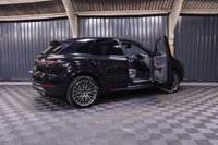 USED 2018 18 PORSCHE CAYENNE 2.9 V6 S TIPTRONIC 5d 434 BHP HUGE SPEC, FSH 12M WARRANTY