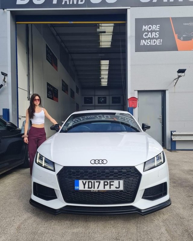 2017 17 Audi TT 2.0 TFSI BLACK EDITION 2d 227 BHP