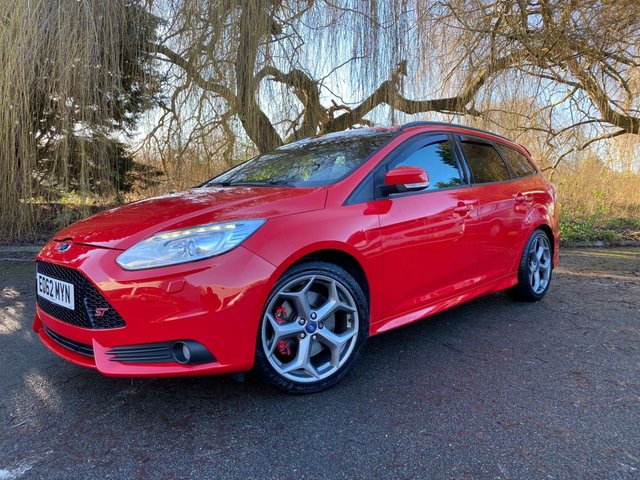 View our FORD FOCUS