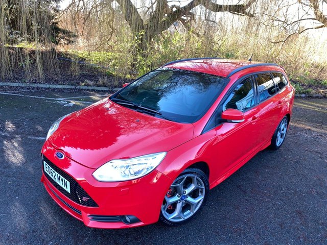 View our FORD FOCUS