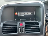USED 2015 65 VOLVO XC60 2.0 D4 SE NAV 5d 188 BHP 