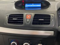 USED 2010 10 RENAULT MEGANE 1.5 DYNAMIQUE DCI 3d 106 BHP 