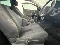 USED 2010 10 RENAULT MEGANE 1.5 DYNAMIQUE DCI 3d 106 BHP 