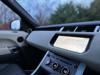 USED 2017 67 LAND ROVER RANGE ROVER SPORT 3.0 SDV6 HSE 5d 306 BHP 4WD AUTO VIRTUAL COCKPIT Pan Glass Roof 22" Alloys NAV