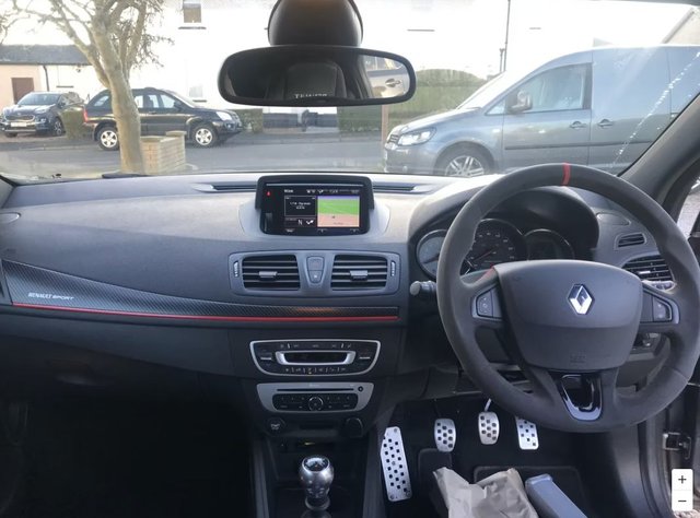 View our RENAULT MEGANE