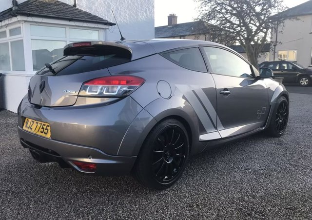 View our RENAULT MEGANE