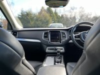 USED 2015 65 VOLVO XC90 2.0 D5 MOMENTUM AWD 5d 222 BHP 7 Seater Panoramic Glass Roof