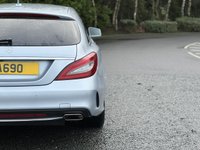 USED 2015 65 MERCEDES-BENZ CLS CLASS 2.1 CLS220 D AMG LINE PREMIUM 5d 174 BHP Electric Glass Sunroof AMG Spec