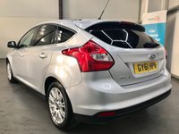 USED 2011 61 FORD FOCUS 1.6 TITANIUM 5d 124 BHP 