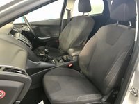 USED 2011 61 FORD FOCUS 1.6 TITANIUM 5d 124 BHP 