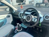 USED 2014 64 RENAULT TWINGO 1.0 DYNAMIQUE SCE S/S 5d 70 BHP &pound;0Tax,Sat Nav,Reversing Camera
