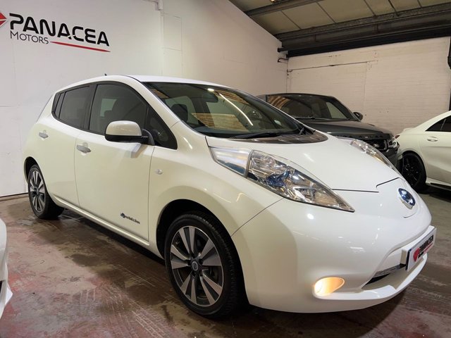 2013 13 Nissan Leaf 0.0 TEKNA 5d 109 BHP
