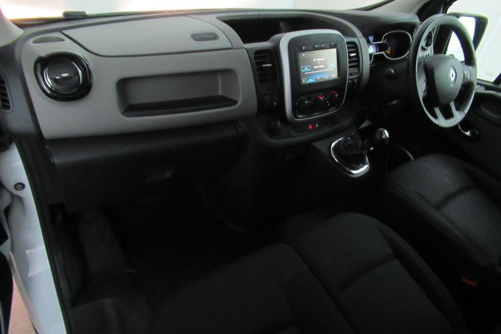 USED 2016 16 RENAULT TRAFIC 1.6 SL27 SPORT DCI S/R P/V 115 BHP 