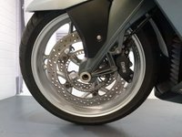 USED 2010 60 BMW K1300GT 1293cc WITH OE BMW PANNIERS & TOP BOX
