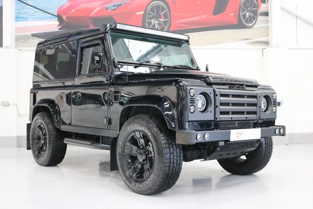 1999 L Land Rover Defender 2.5 90 COUNTY S/W TD5 3d 120 BHP