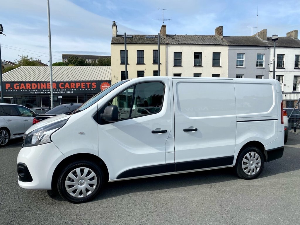 USED 2018 18 RENAULT TRAFIC 1.6 SL27 BUSINESS PLUS DCI 120 BHP FANTASTIC SPEC,BUSINESS EDITION
