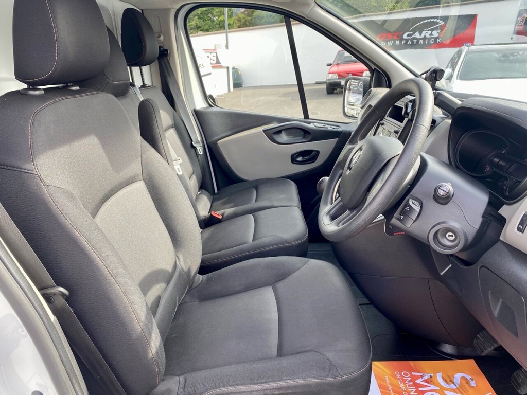 USED 2018 18 RENAULT TRAFIC 1.6 SL27 BUSINESS PLUS DCI 120 BHP FANTASTIC SPEC,BUSINESS EDITION
