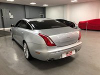 USED 2012 C JAGUAR XJ 3.0 D V6 PORTFOLIO LWB 4d 275 BHP * PANORAMIC ROOF * PRIVACY GLASS * NAVIGATION *  CLIMATE CONTROL * PARKING  SENSORS *