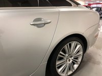 USED 2012 C JAGUAR XJ 3.0 D V6 PORTFOLIO LWB 4d 275 BHP * PANORAMIC ROOF * PRIVACY GLASS * NAVIGATION *  CLIMATE CONTROL * PARKING  SENSORS *
