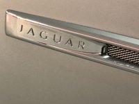 USED 2012 C JAGUAR XJ 3.0 D V6 PORTFOLIO LWB 4d 275 BHP * PANORAMIC ROOF * PRIVACY GLASS * NAVIGATION *  CLIMATE CONTROL * PARKING  SENSORS *