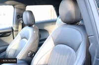 USED 2017 17 MINI HATCH JOHN COOPER WORKS 2.0 JOHN COOPER WORKS 3d 228 BHP PANORAMIC ROOF / CHILLI PACK