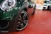 USED 2017 17 MINI HATCH JOHN COOPER WORKS 2.0 JOHN COOPER WORKS 3d 228 BHP PANORAMIC ROOF / CHILLI PACK