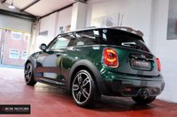 USED 2017 17 MINI HATCH JOHN COOPER WORKS 2.0 JOHN COOPER WORKS 3d 228 BHP PANORAMIC ROOF / CHILLI PACK