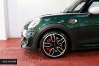 USED 2017 17 MINI HATCH JOHN COOPER WORKS 2.0 JOHN COOPER WORKS 3d 228 BHP PANORAMIC ROOF / CHILLI PACK