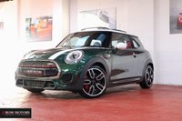 USED 2017 17 MINI HATCH JOHN COOPER WORKS 2.0 JOHN COOPER WORKS 3d 228 BHP PANORAMIC ROOF / CHILLI PACK