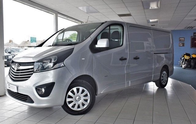 2018 67 Vauxhall Vivaro 1.6 L2H1 2900 SPORTIVE CDTI 120 BHP LWB EURO 6 LOW-MILES
