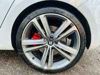USED 2016 H SEAT LEON 2.0 TSI CUPRA 5d 286 BHP Mega Spec! Pan Roof /Heated leather/Nav/Sound pack/19&rdquo; Wheels/New Michelin Pilot sp4!