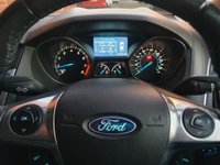 USED 2011 11 FORD FOCUS 1.6 TITANIUM 5d 124 BHP 