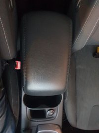USED 2011 11 FORD FOCUS 1.6 TITANIUM 5d 124 BHP 