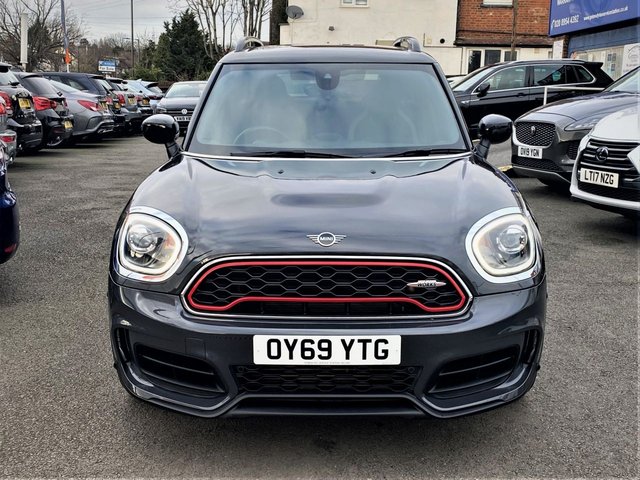 View our MINI COUNTRYMAN
