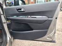 USED 2014 PEUGEOT 3008 1.6 E-HDI ALLURE 5d 115 BHP PEUGEOT 3008 1.6 E-HDI ALLURE 5d 115 BHP