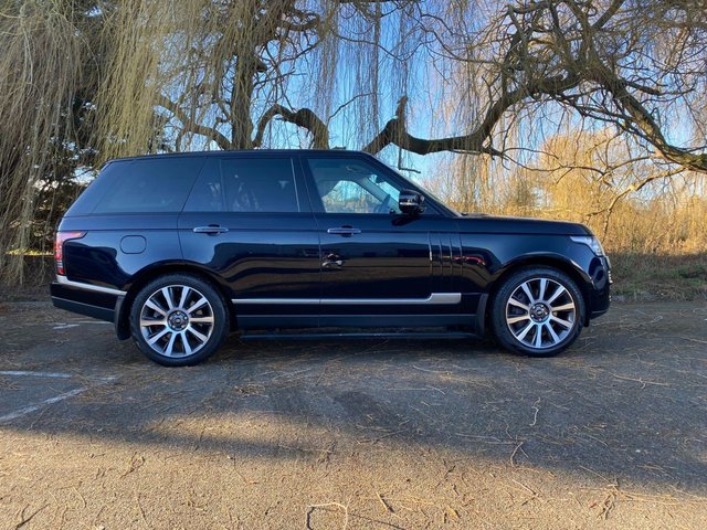 View our LAND ROVER RANGE ROVER