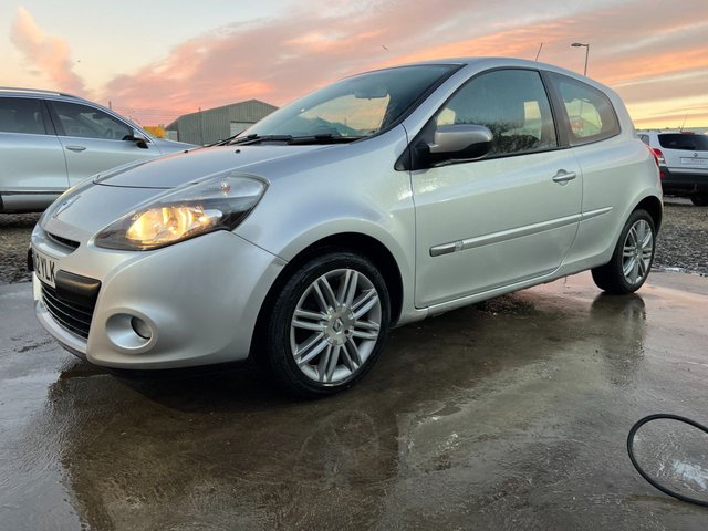 2012 12 Renault Clio 1.5 DYNAMIQUE TOMTOM DCI 3d 88 BHP