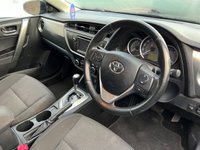 USED 2013 63 TOYOTA AURIS 1.6 ICON VALVEMATIC  5d 130 BHP 