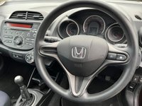 USED 2011 61 HONDA JAZZ 1.2 I-VTEC S 5d 89 BHP 