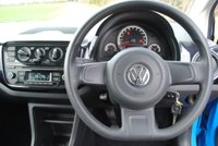 USED 2014 14 VOLKSWAGEN UP 1.0 MOVE UP 3d 59 BHP www.suffolkcarcentre.co.uk - Located at Ilketshall