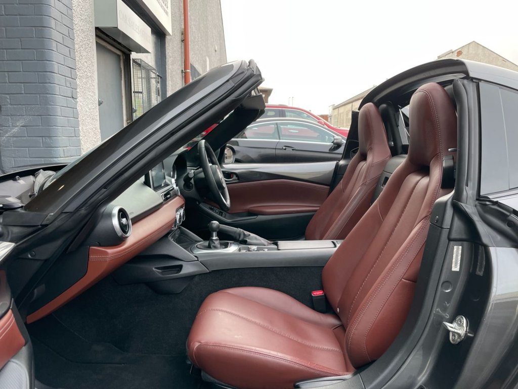 USED 2017 67 MAZDA MX-5 2.0 RF SPORT NAV 2d 158 BHP 