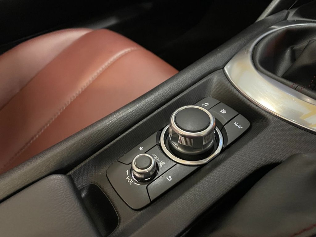 USED 2017 67 MAZDA MX-5 2.0 RF SPORT NAV 2d 158 BHP 