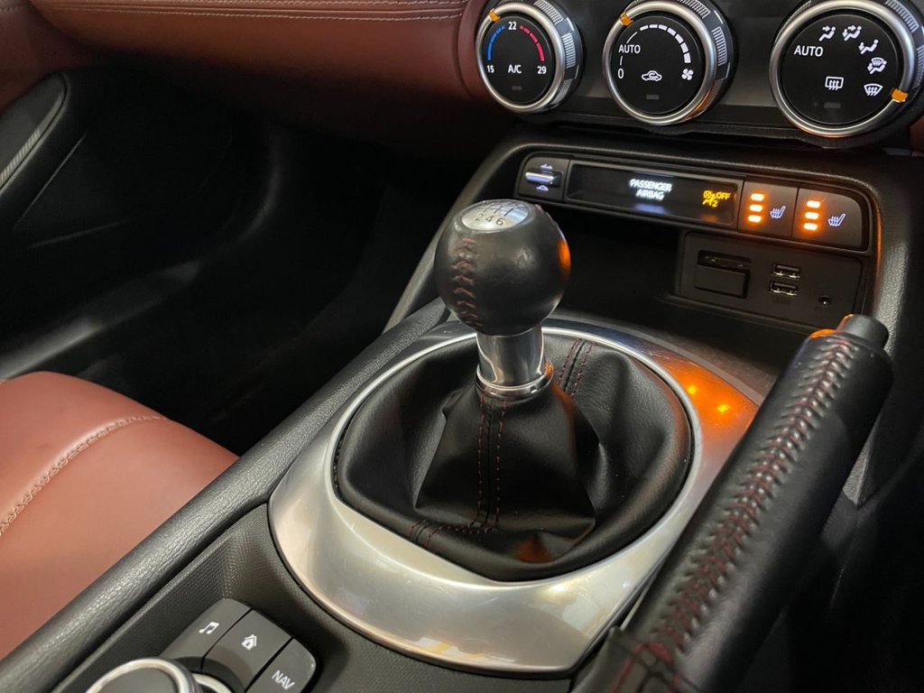 USED 2017 67 MAZDA MX-5 2.0 RF SPORT NAV 2d 158 BHP 