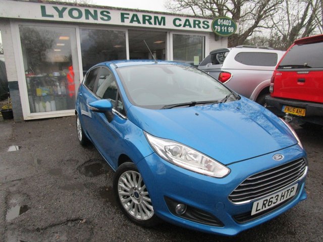 2013 63 Ford Fiesta 1.6 TITANIUM 5d POWERSHIFT 104 BHP AUTOMATIC 