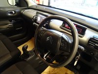 USED 2016 16 CITROEN C4 CACTUS 1.2 PURETECH FEEL 5d 80 BHP STUNNING COLOUR