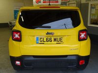 USED 2016 66 JEEP RENEGADE 1.6 M-JET SPORT 5d 118 BHP STUNNING COLOUR