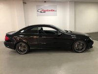 USED 2005 05 MERCEDES-BENZ CLK 5.4 CLK55 AMG 2d 363 BHP * PRIVACY  GLASS * CLIMATE CONTROL  * REVERSING CAMERA * LEATHER * 19 INCH ALLOYS *