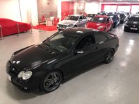 USED 2005 05 MERCEDES-BENZ CLK 5.4 CLK55 AMG 2d 363 BHP * PRIVACY  GLASS * CLIMATE CONTROL  * REVERSING CAMERA * LEATHER * 19 INCH ALLOYS *