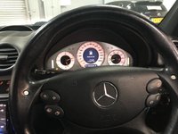 USED 2005 05 MERCEDES-BENZ CLK 5.4 CLK55 AMG 2d 363 BHP * PRIVACY  GLASS * CLIMATE CONTROL  * REVERSING CAMERA * LEATHER * 19 INCH ALLOYS *